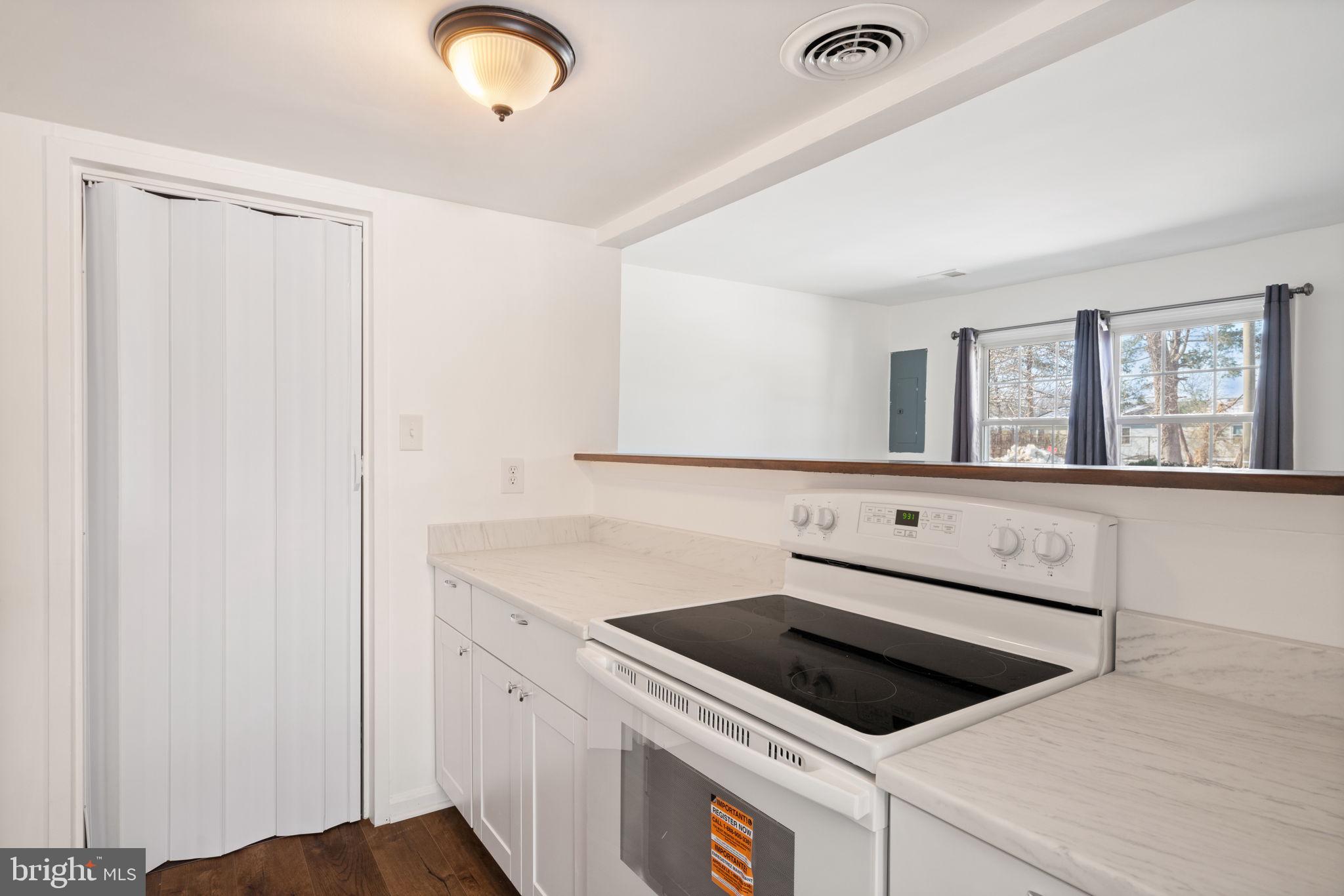 TERRACE TOWNE HOMES OF GUNSTON - Residential