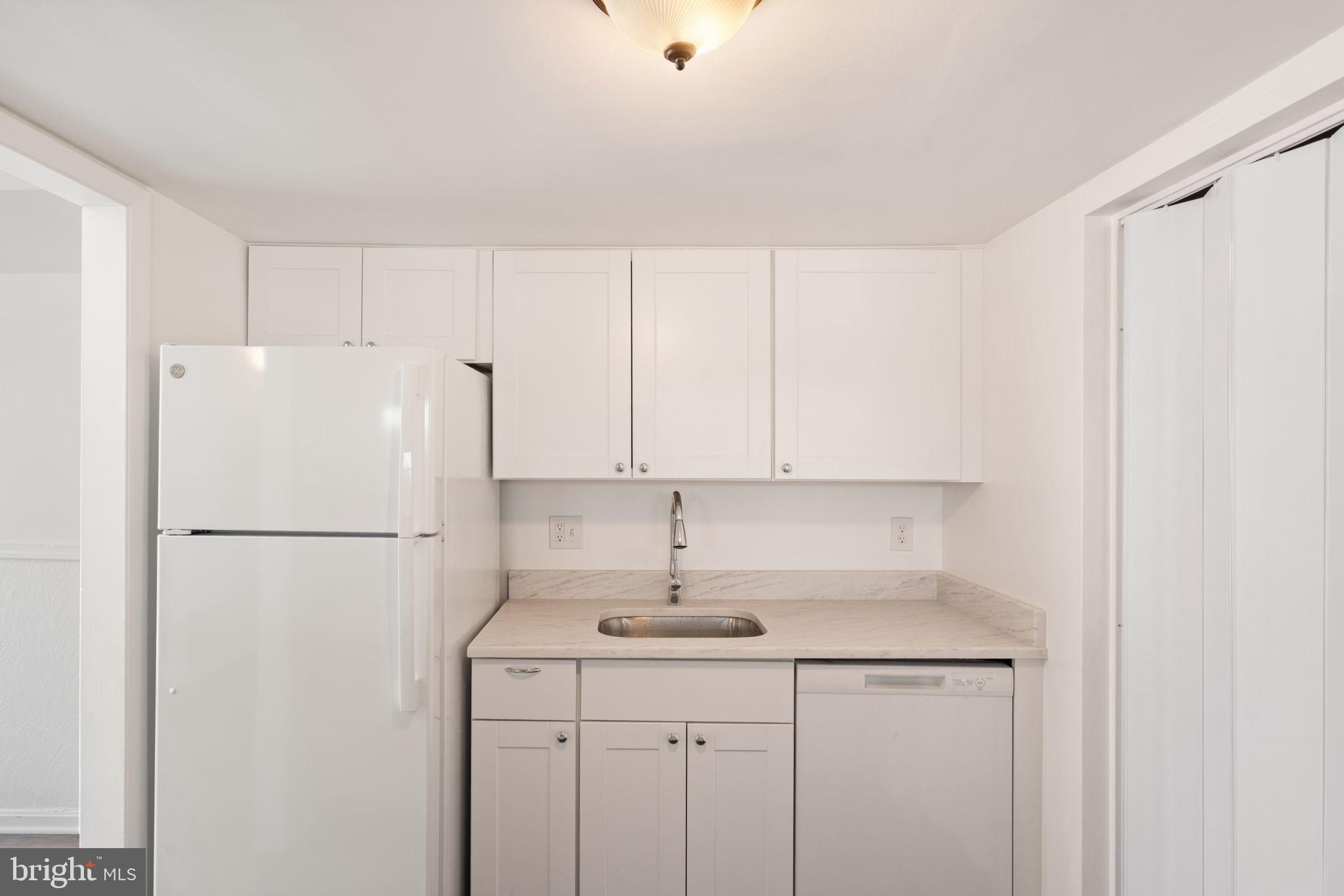 TERRACE TOWNE HOMES OF GUNSTON - Residential