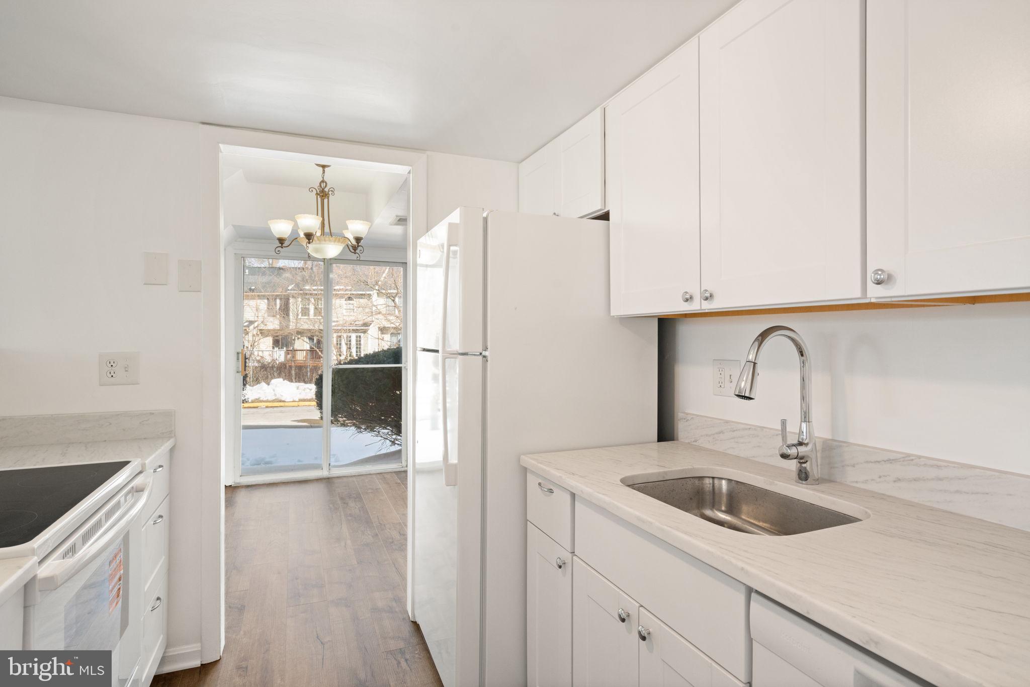 TERRACE TOWNE HOMES OF GUNSTON - Residential