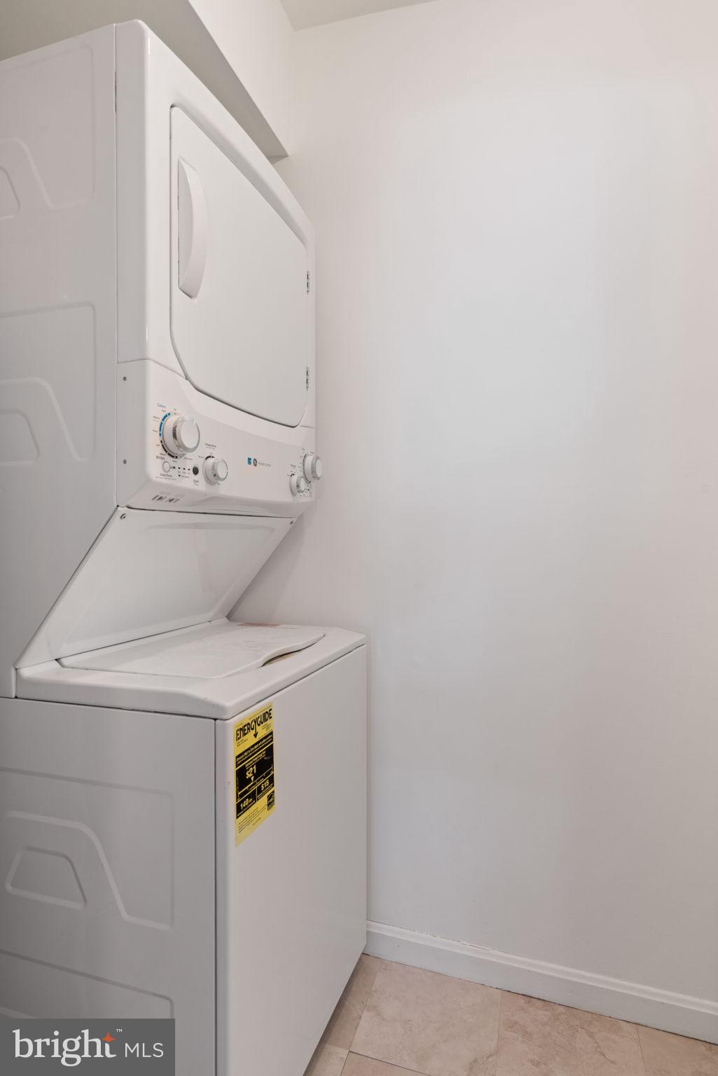 TERRACE TOWNE HOMES OF GUNSTON - Residential