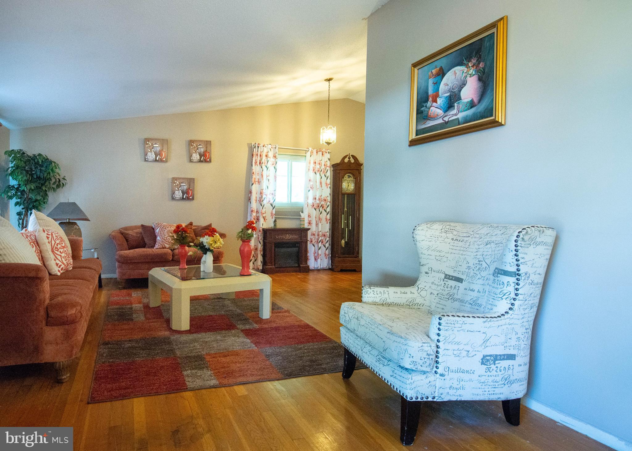 LAYDON PARK - Residential