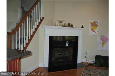 GRAYROB - Residential Lease