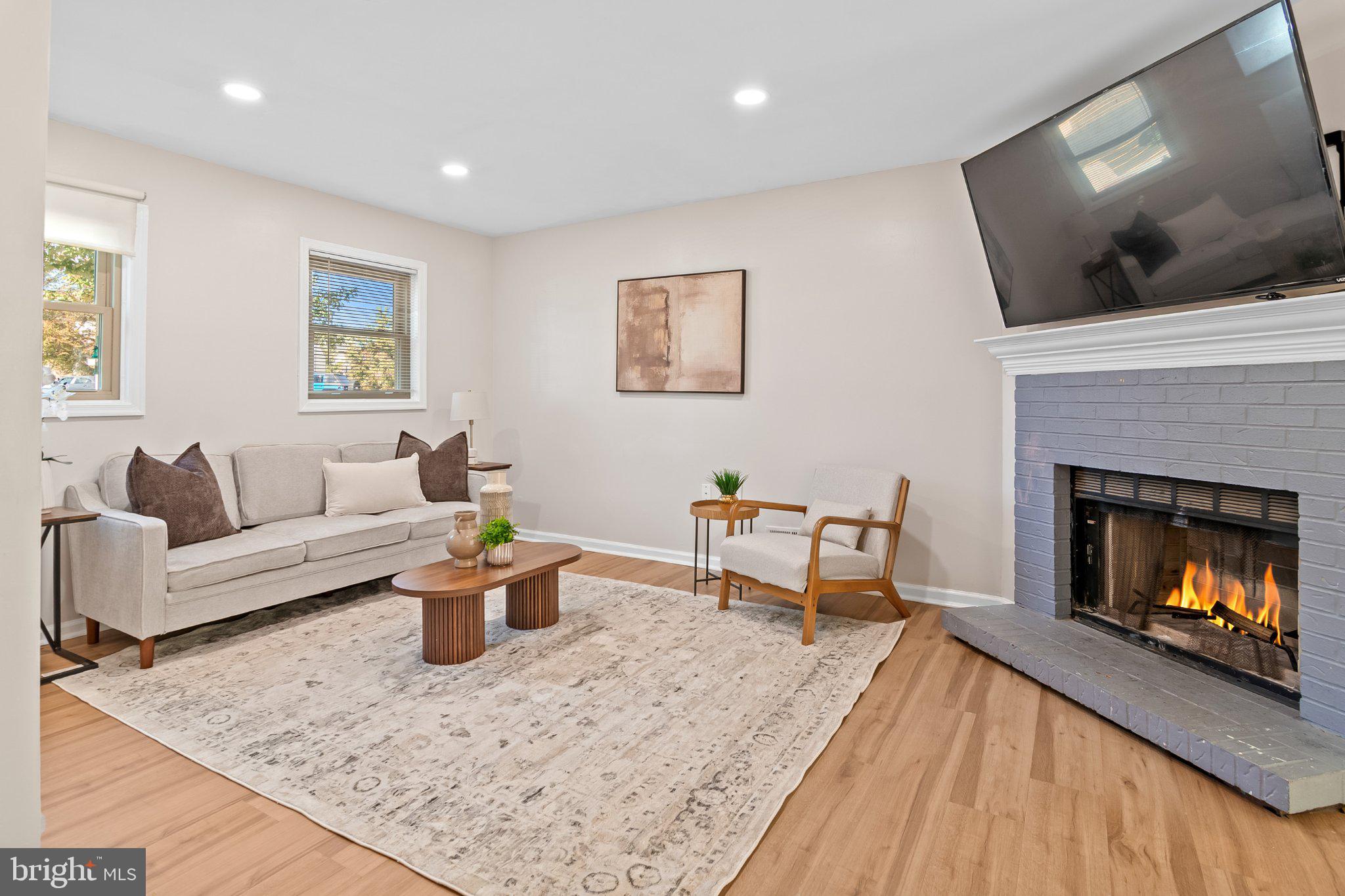 7379 EMERALD DRIVE
