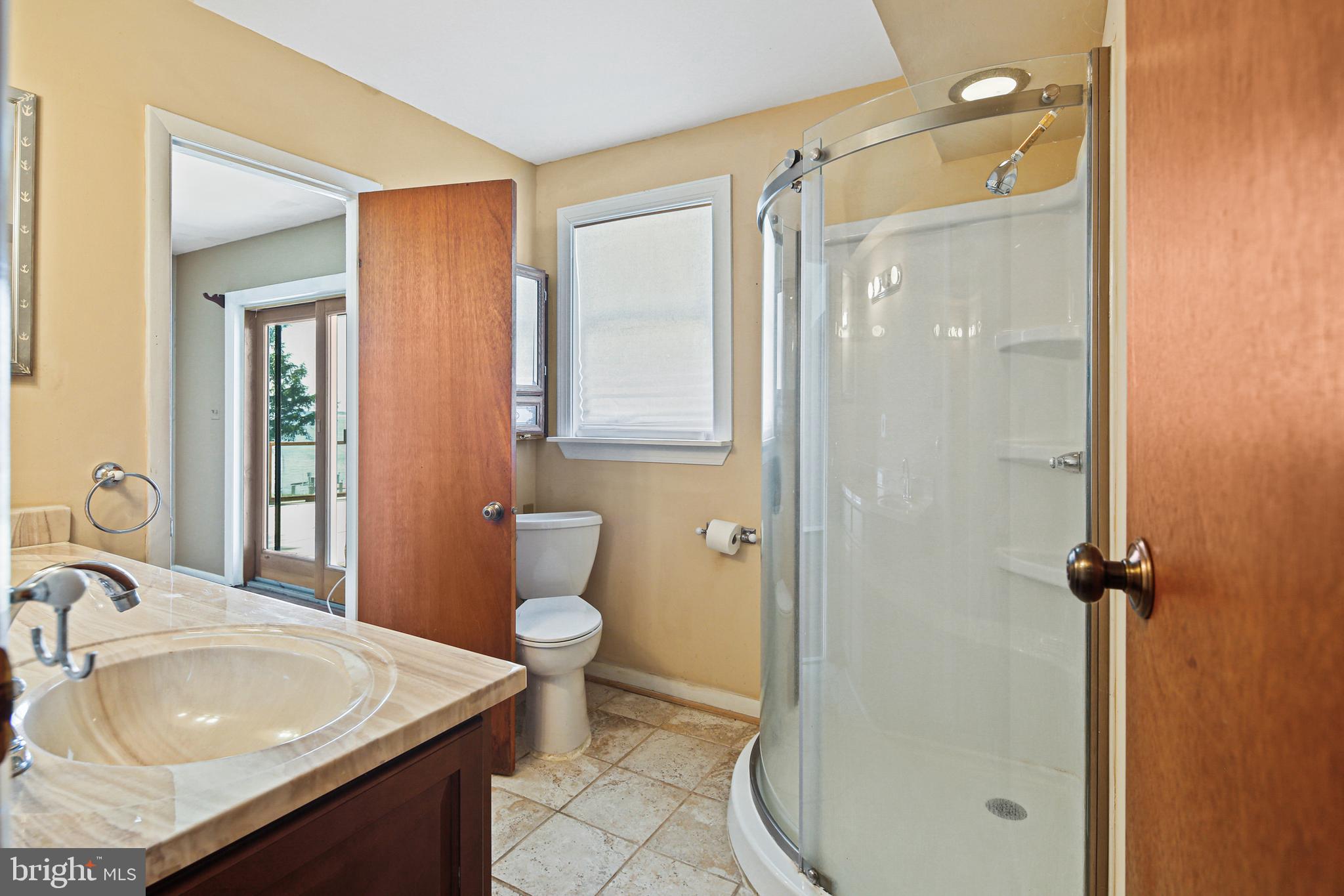 LOVE POINT - Residential