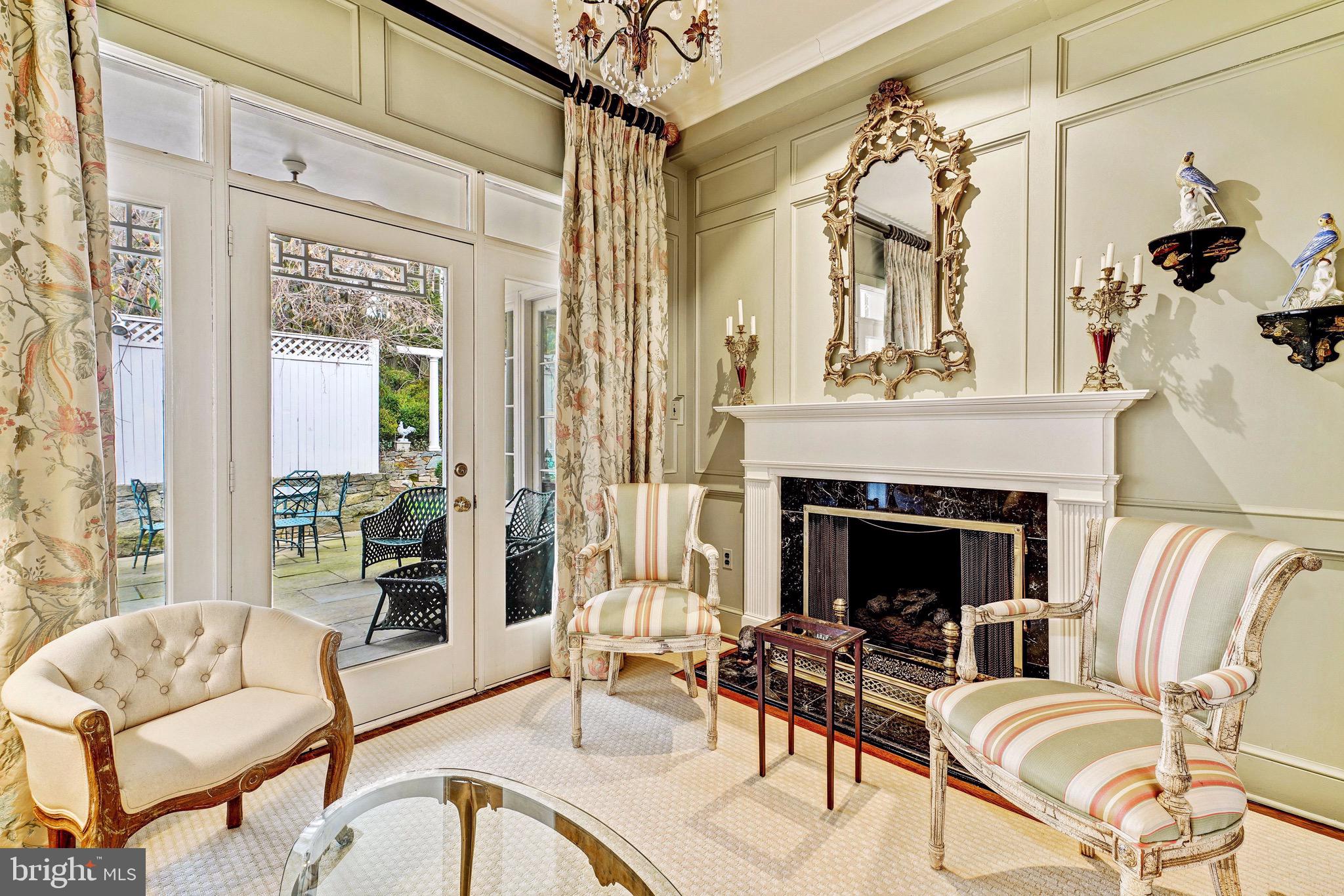 WESTMORELAND HILLS - Residential