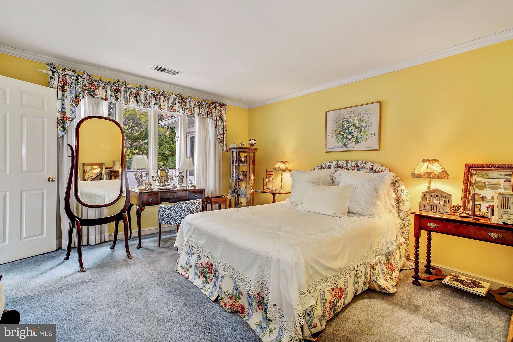 WESTMORELAND HILLS - Residential