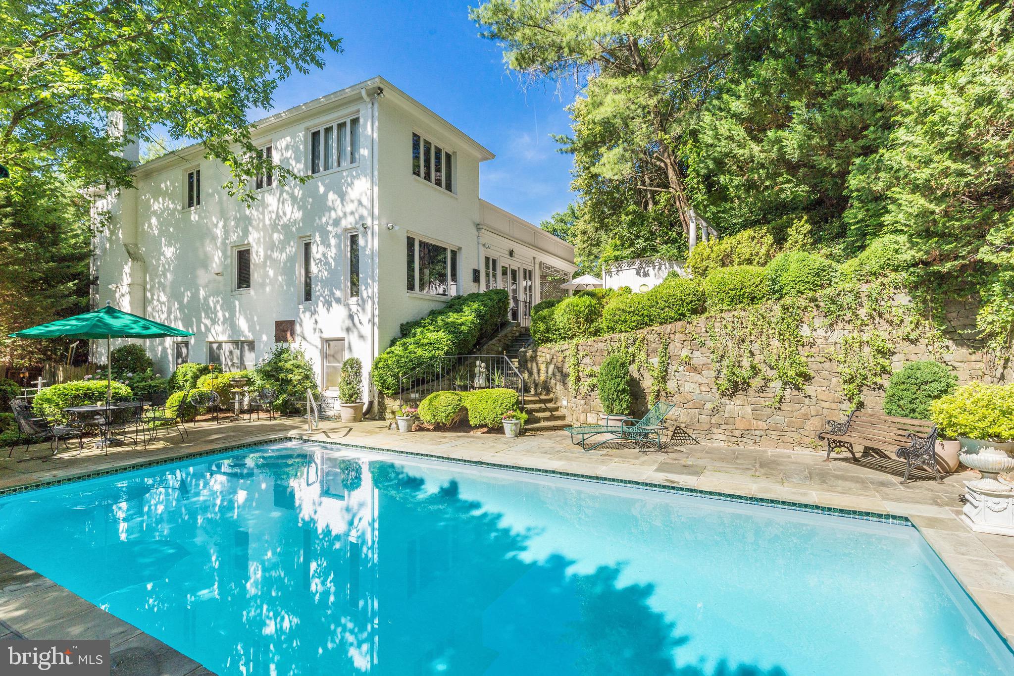 WESTMORELAND HILLS - Residential