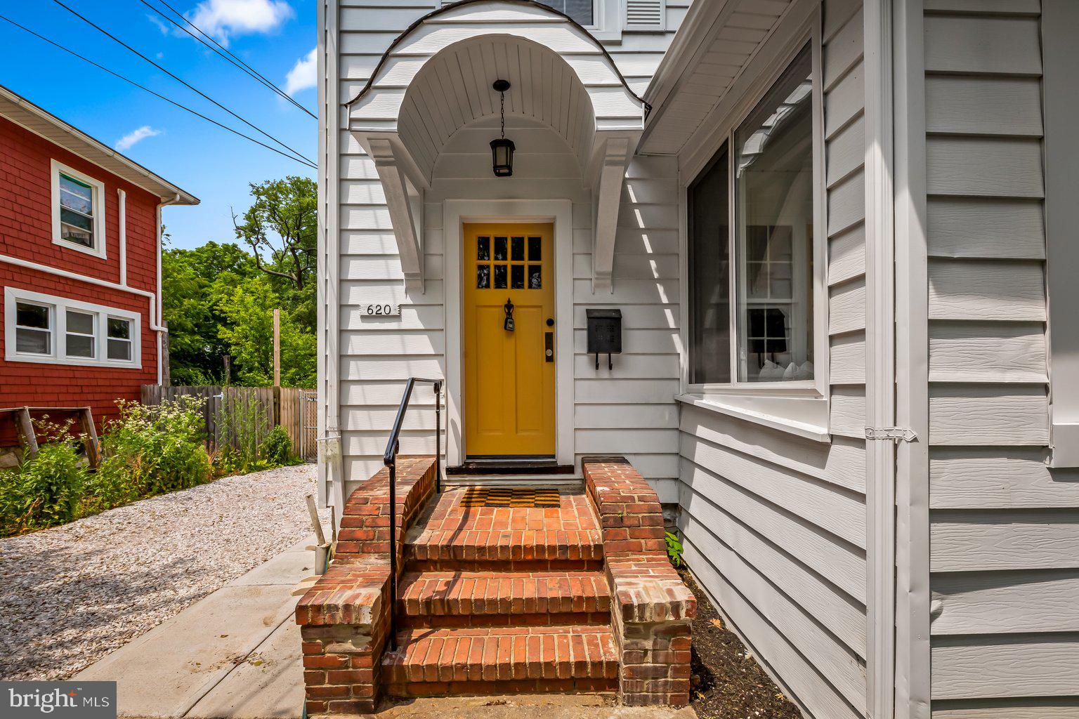 BELVEDERE SQUARE - Residential