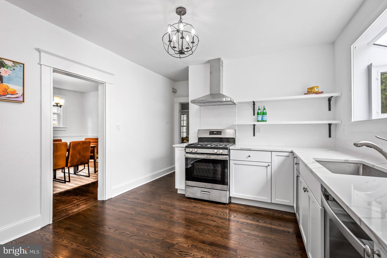 BELVEDERE SQUARE - Residential