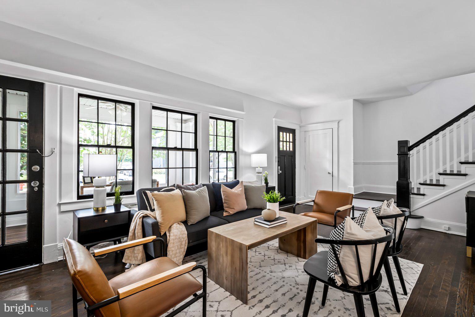 BELVEDERE SQUARE - Residential