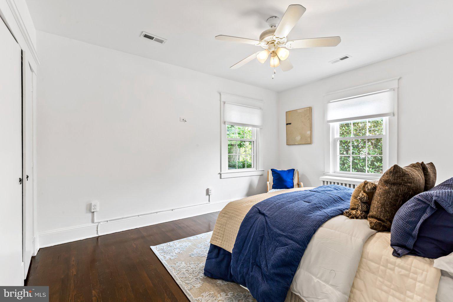 BELVEDERE SQUARE - Residential