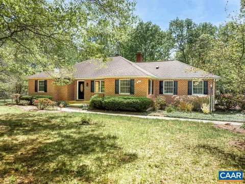 18220 Gregory Dr, Gordonsville, VA 22942 - MLS#: 664057