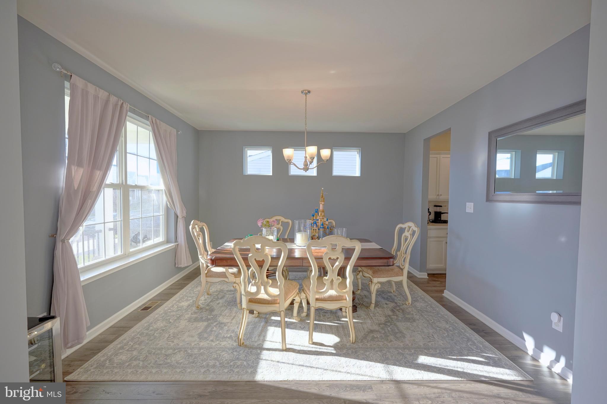 HAWTHORNE - Residential