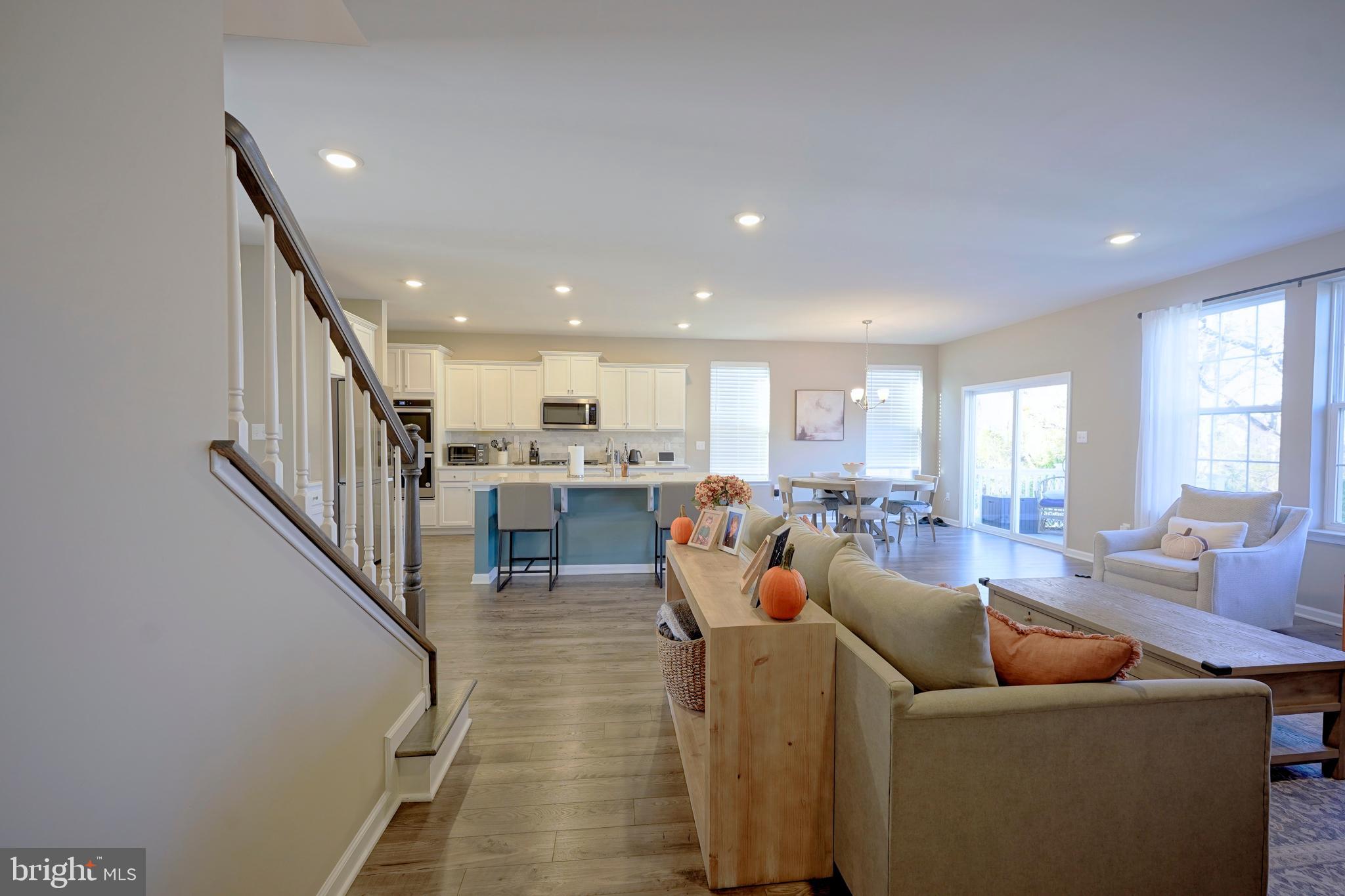 HAWTHORNE - Residential