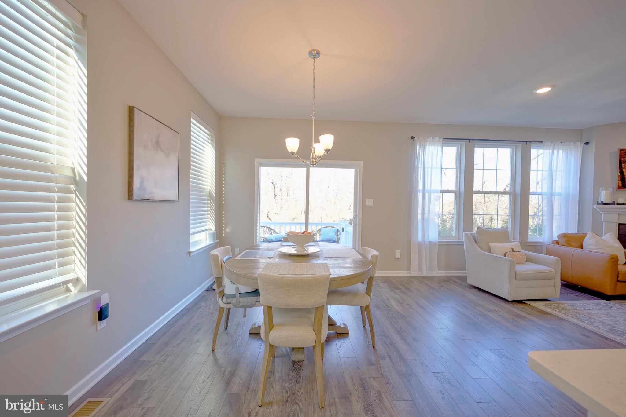 HAWTHORNE - Residential