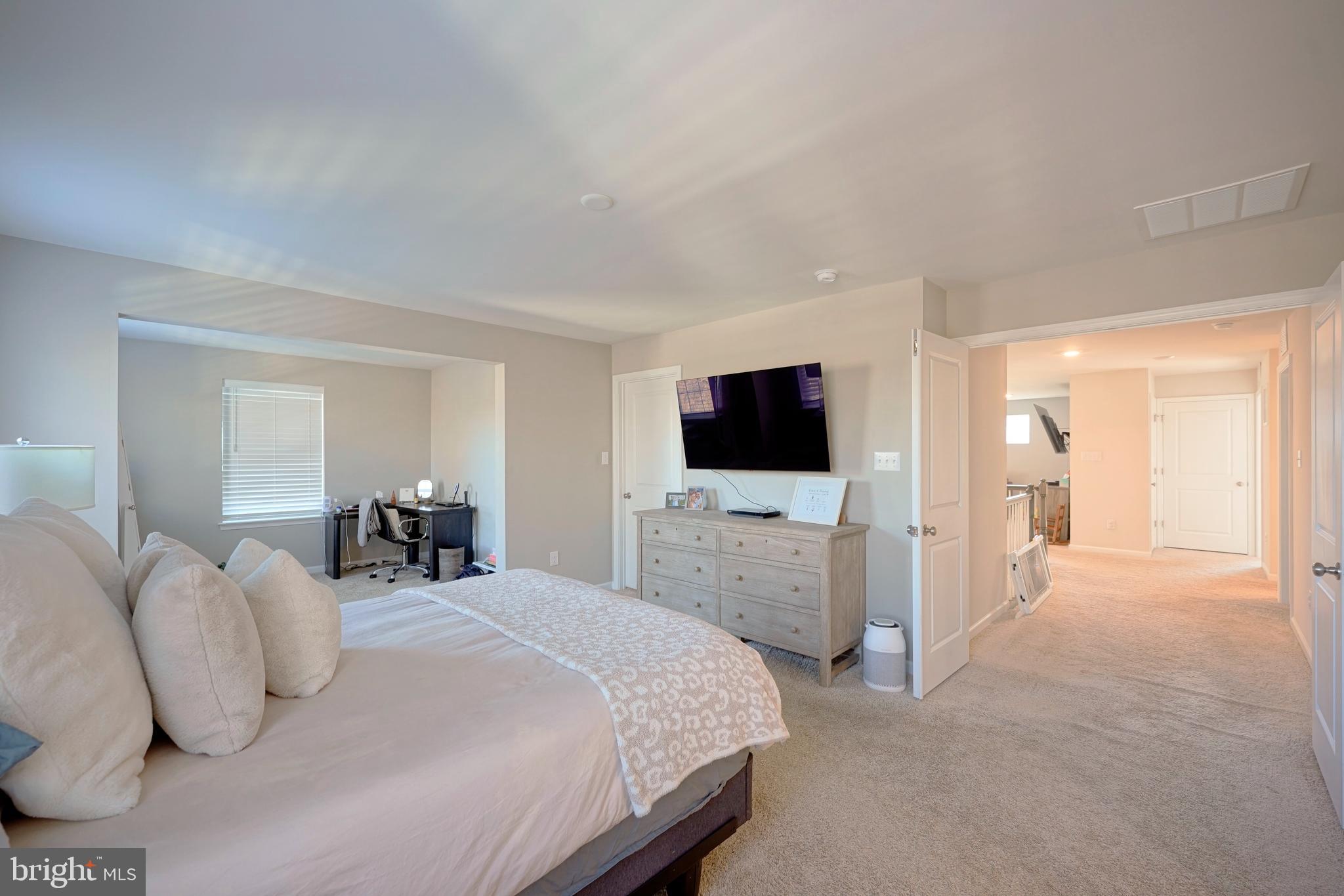 HAWTHORNE - Residential