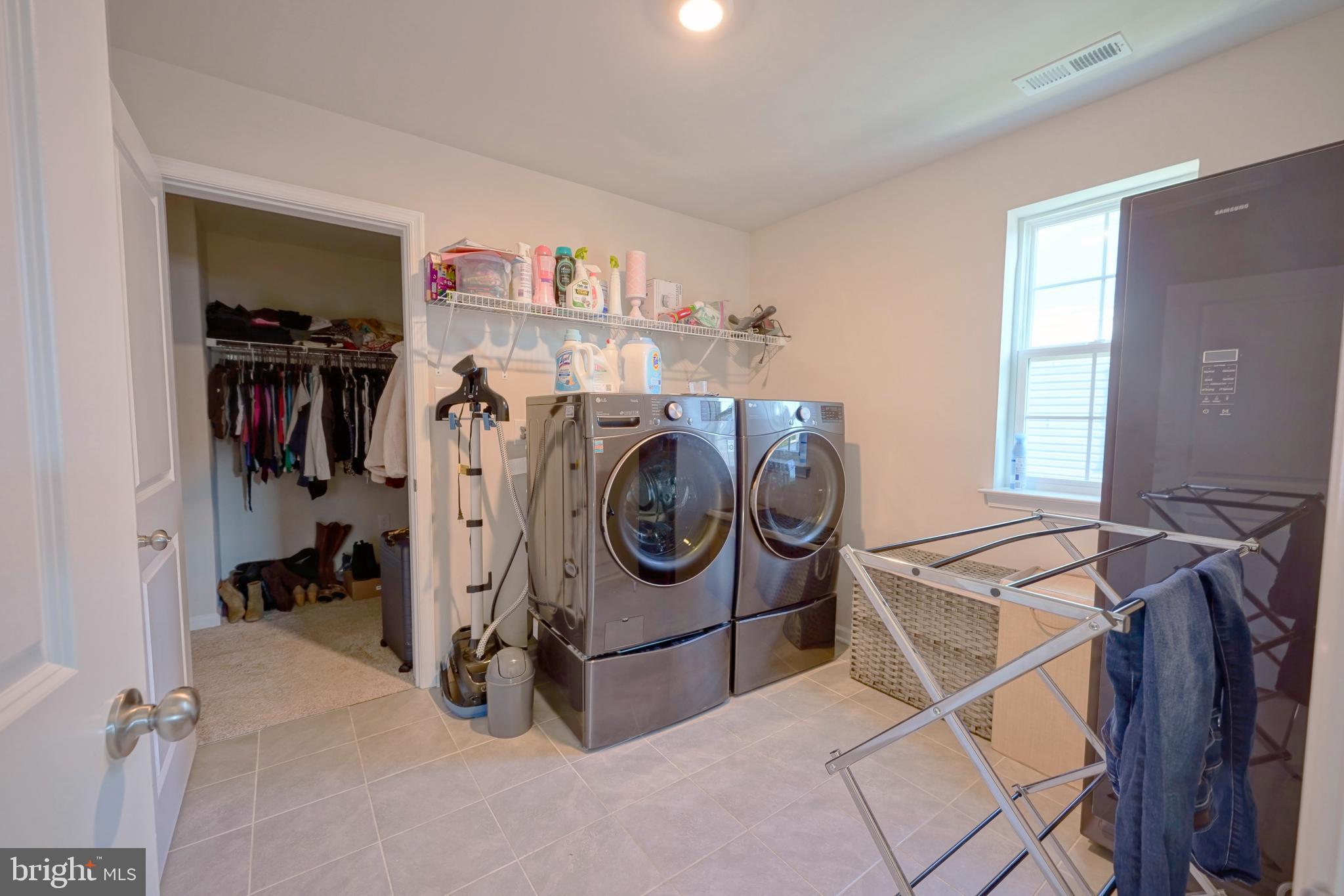 HAWTHORNE - Residential