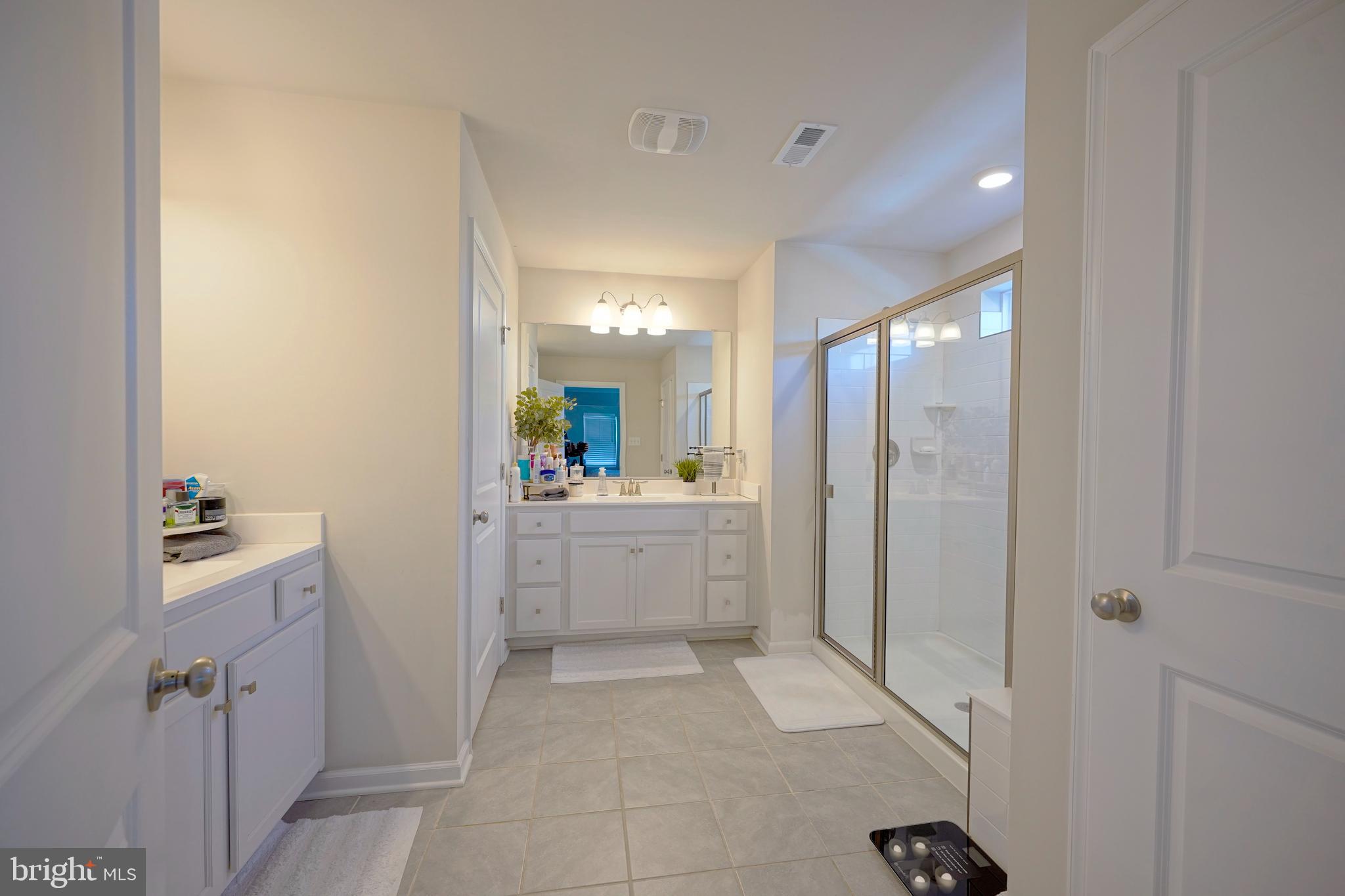 HAWTHORNE - Residential