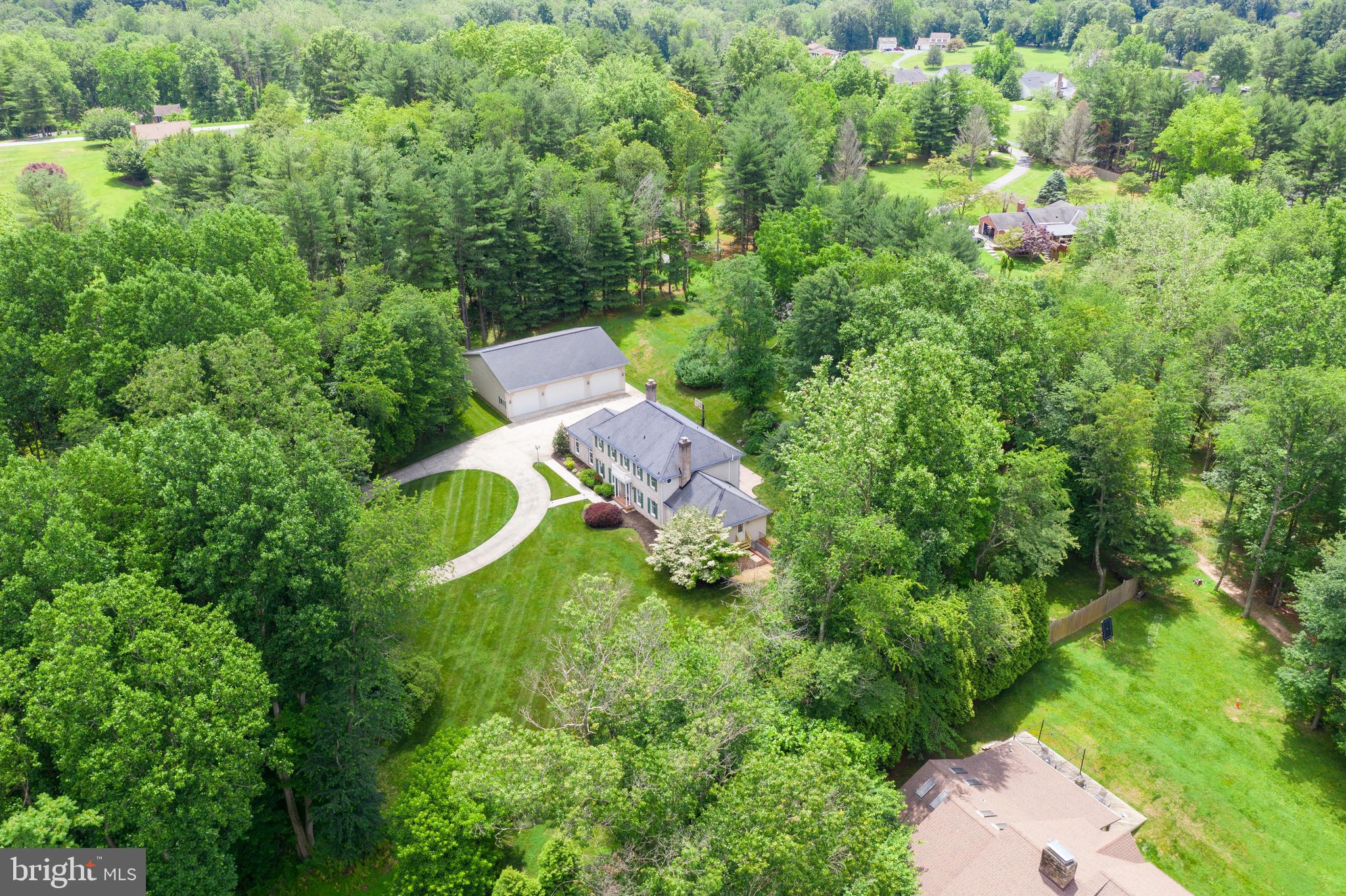 FRIENDSHIP MANOR - Residential