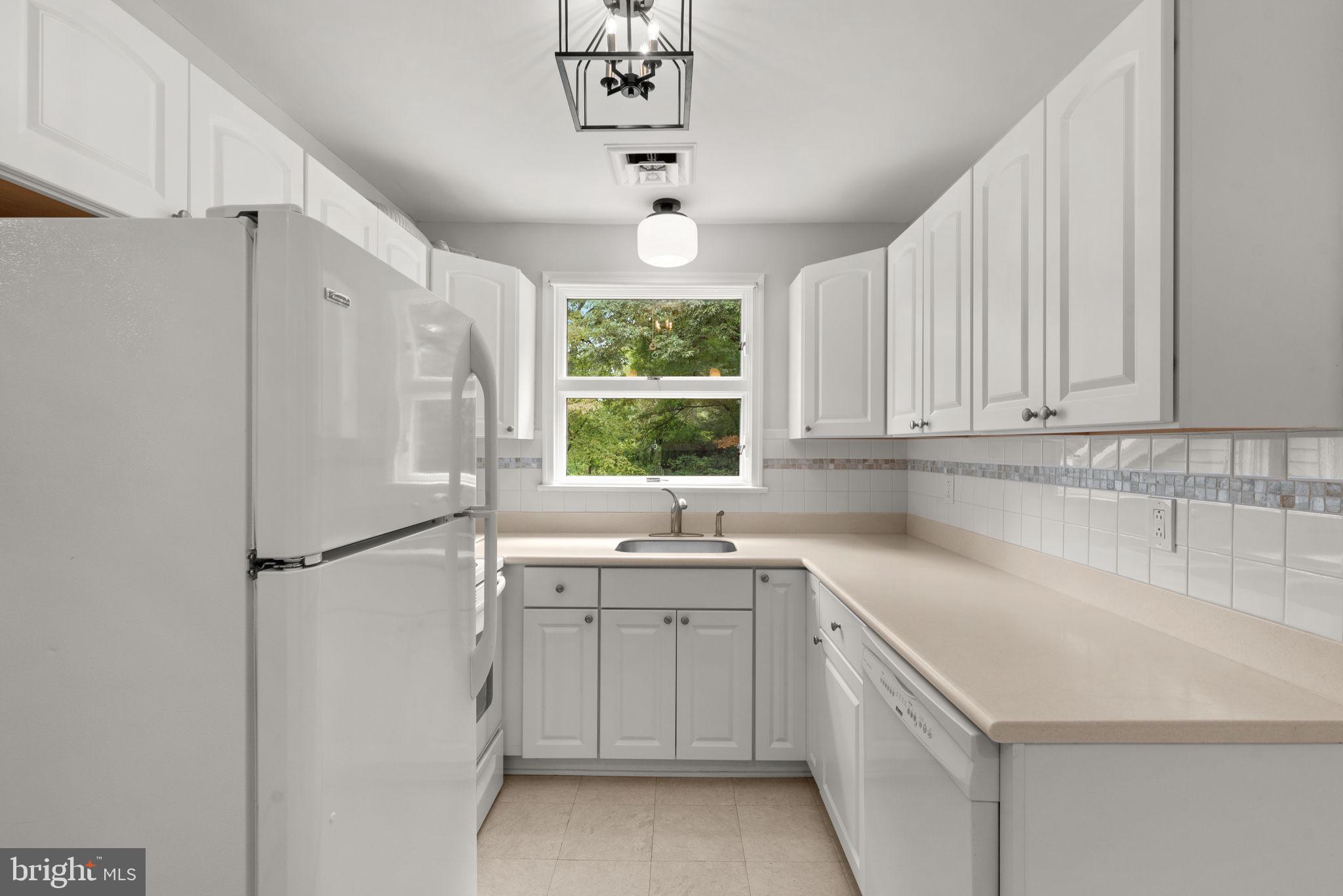 CAPE ST CLAIRE - Residential