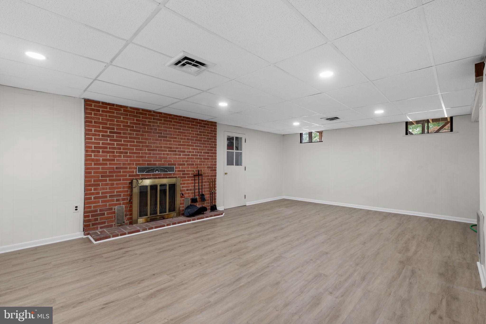 CAPE ST CLAIRE - Residential