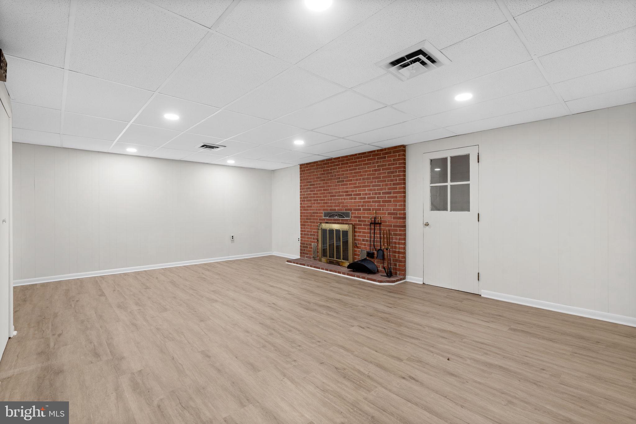 CAPE ST CLAIRE - Residential