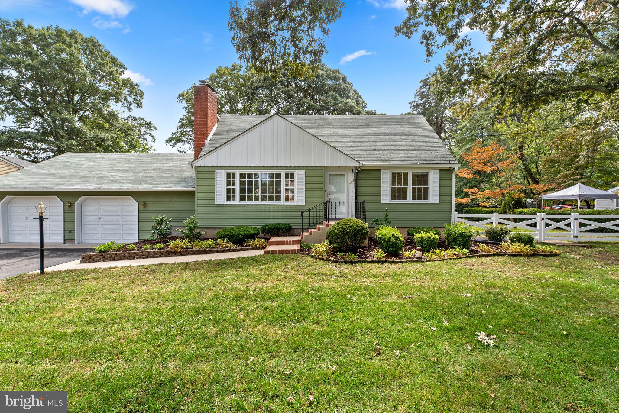 CAPE ST CLAIRE - Residential