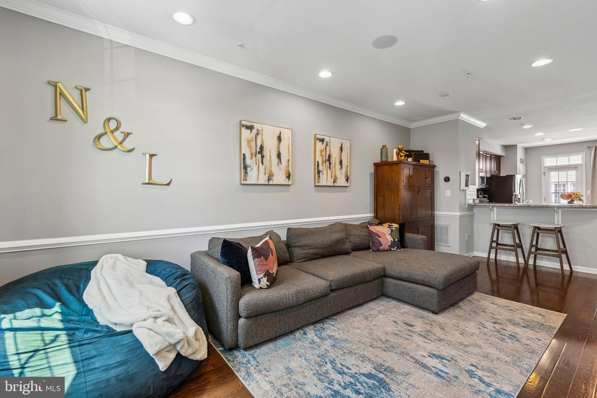 10510 PRESIDENTIAL PARKWAY
