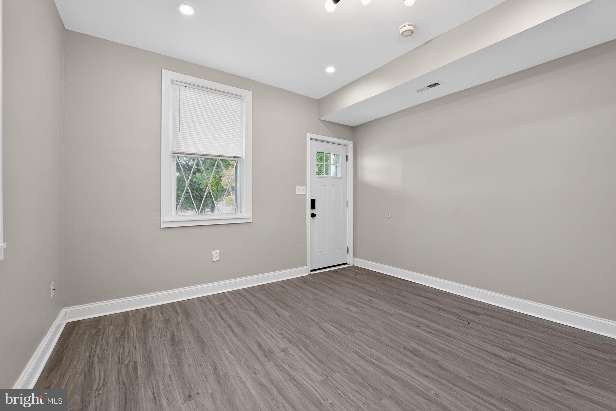PARKVILLE - Residential