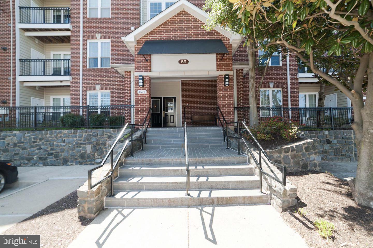 1521 SPRING GATE DRIVE 10109