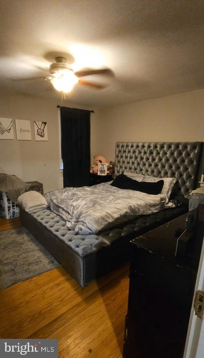 LAWNDALE - Residential