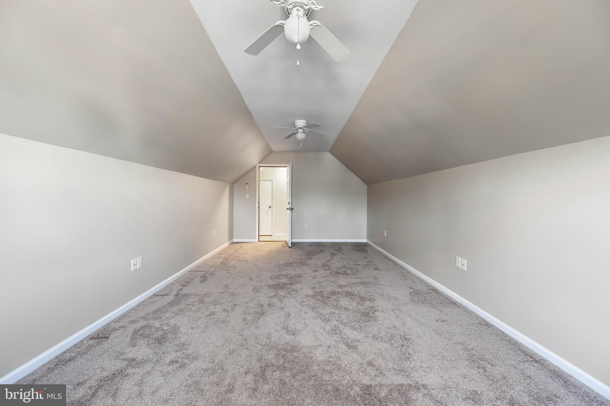 SWANN ESTATES - Residential