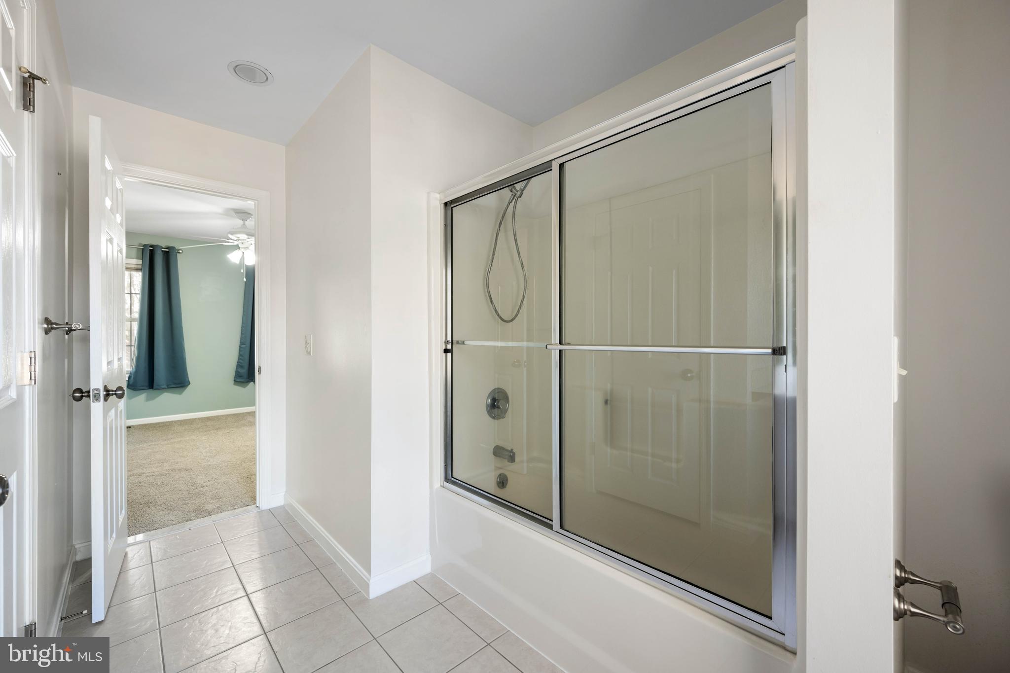 SWANN ESTATES - Residential