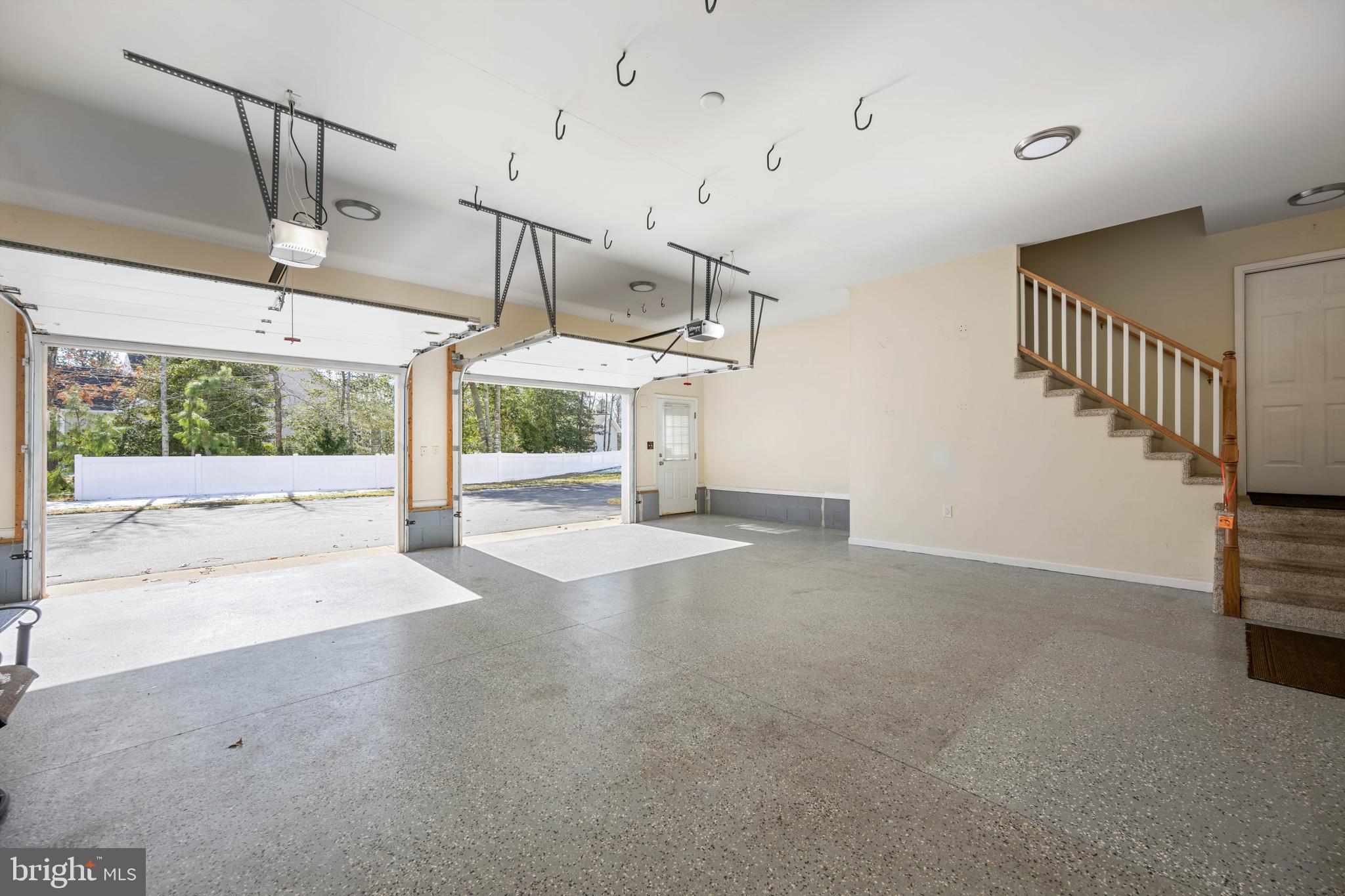 SWANN ESTATES - Residential