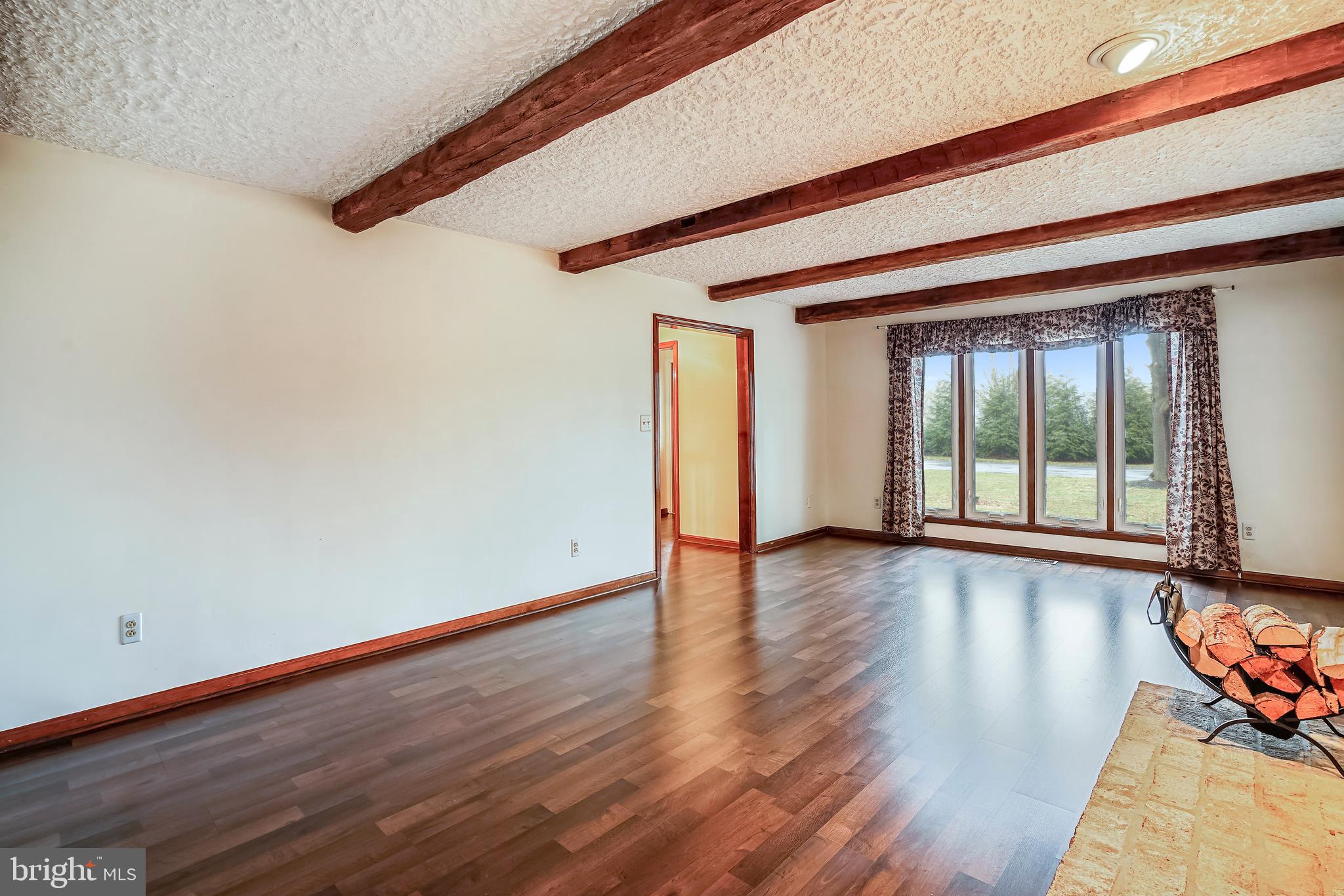 LONDON BRIDGE ESTATES - Residential