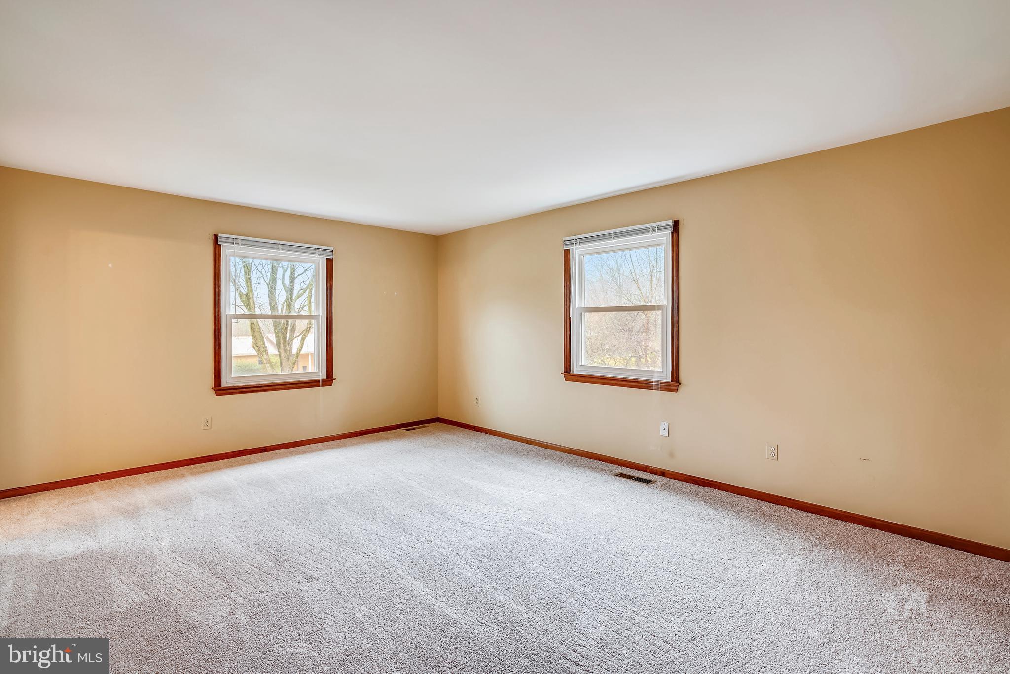 LONDON BRIDGE ESTATES - Residential