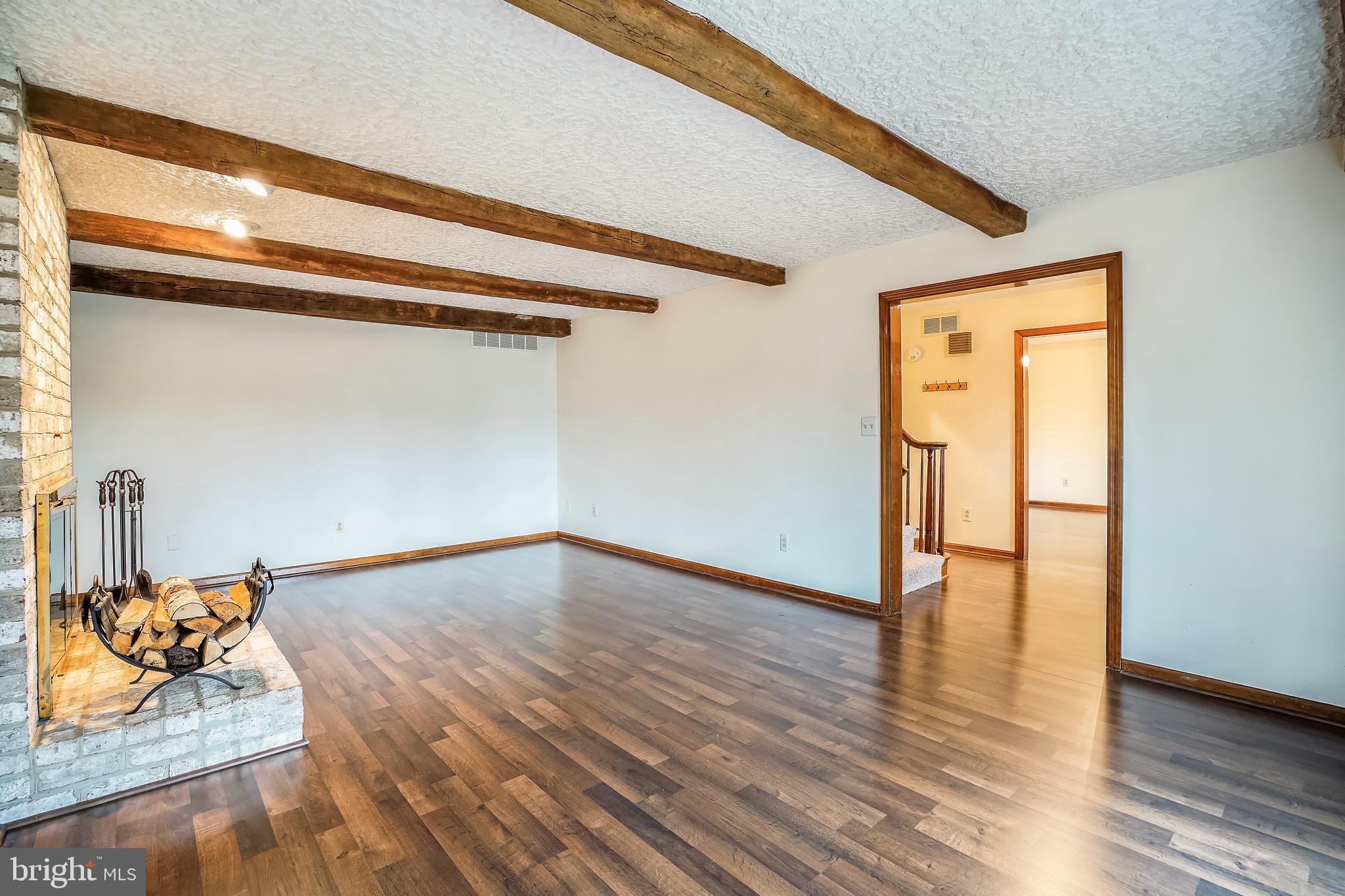 LONDON BRIDGE ESTATES - Residential