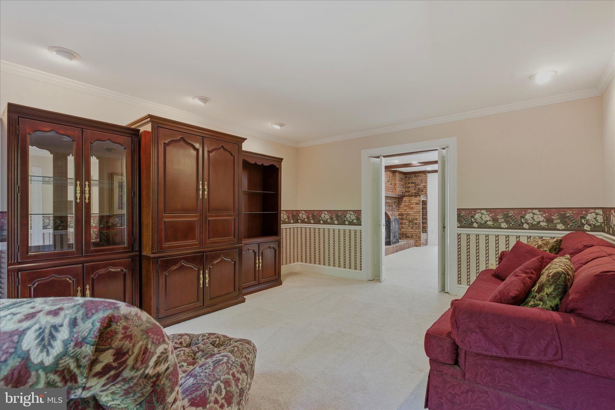 SHORES OF CALVERT - Residential