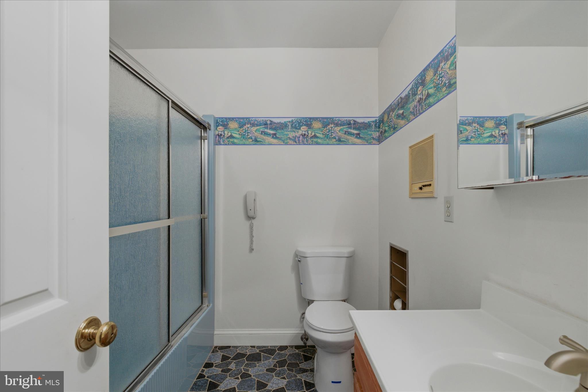 SHORES OF CALVERT - Residential
