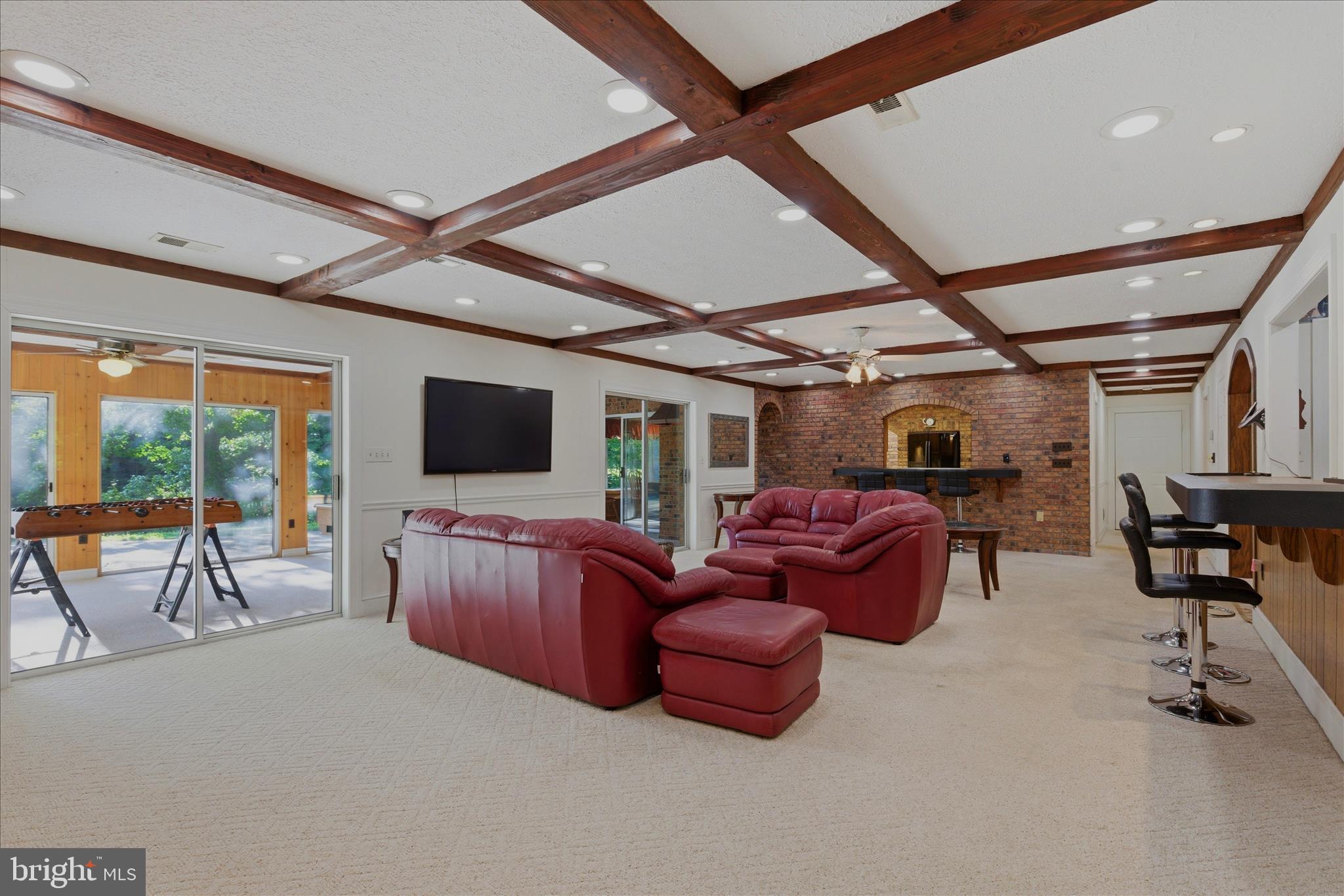 SHORES OF CALVERT - Residential