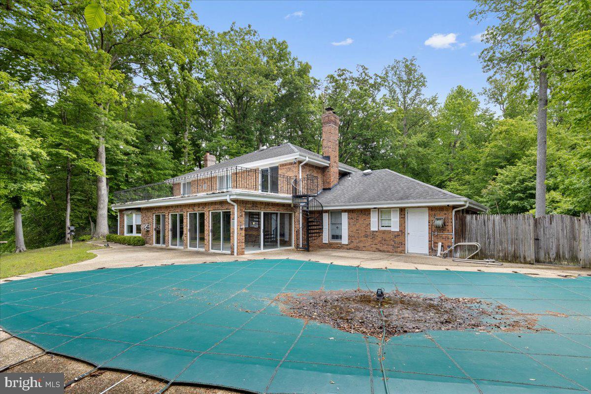SHORES OF CALVERT - Residential
