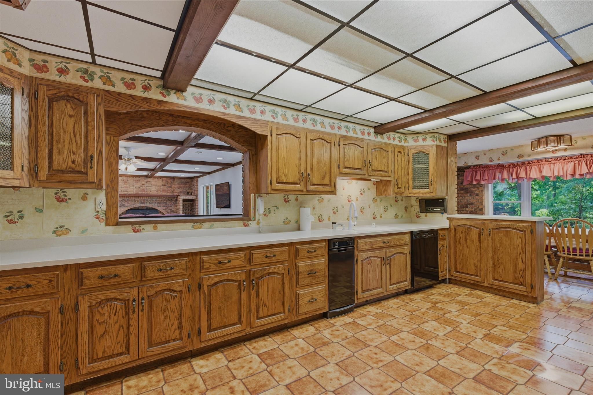 SHORES OF CALVERT - Residential