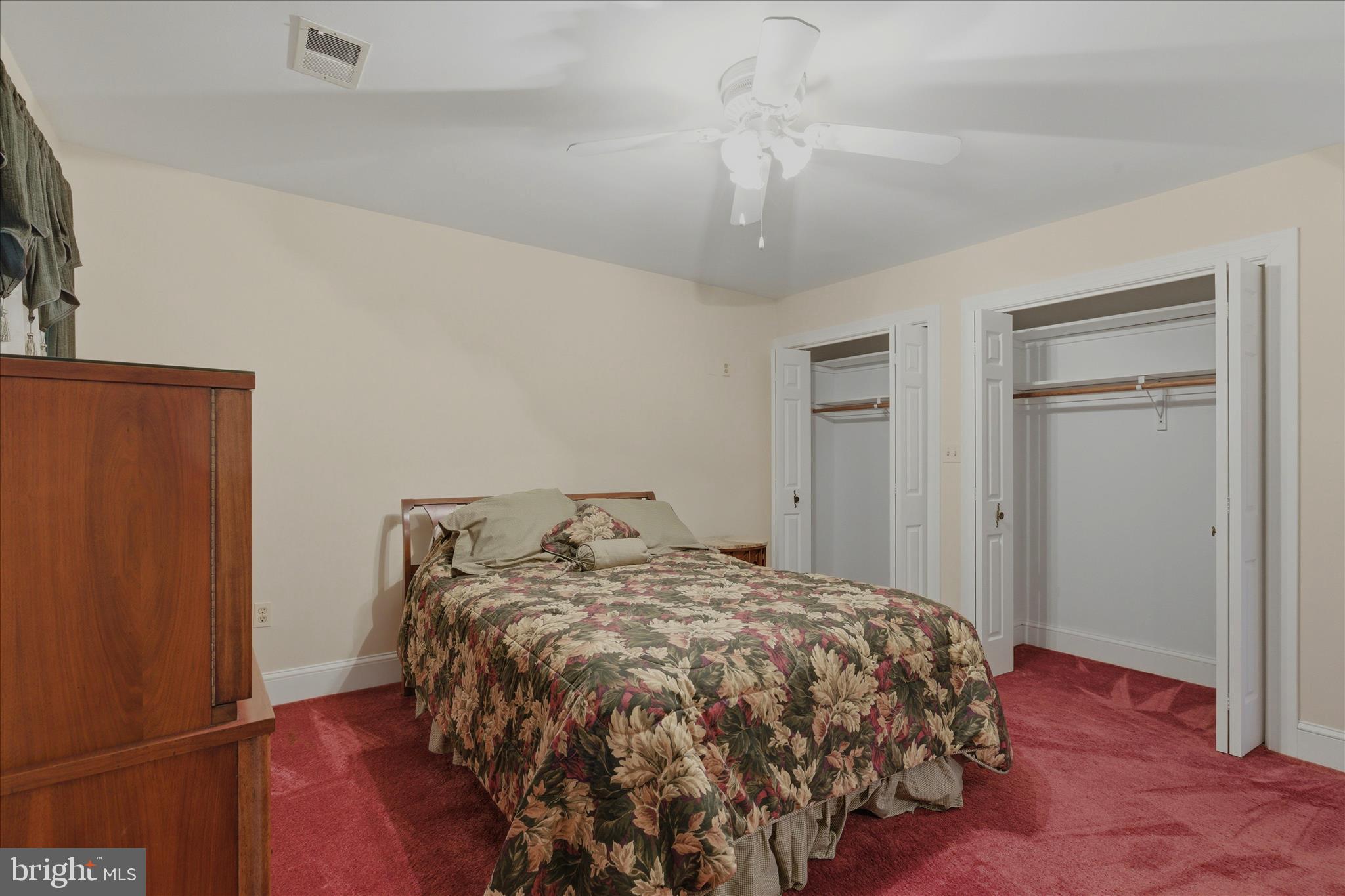 SHORES OF CALVERT - Residential