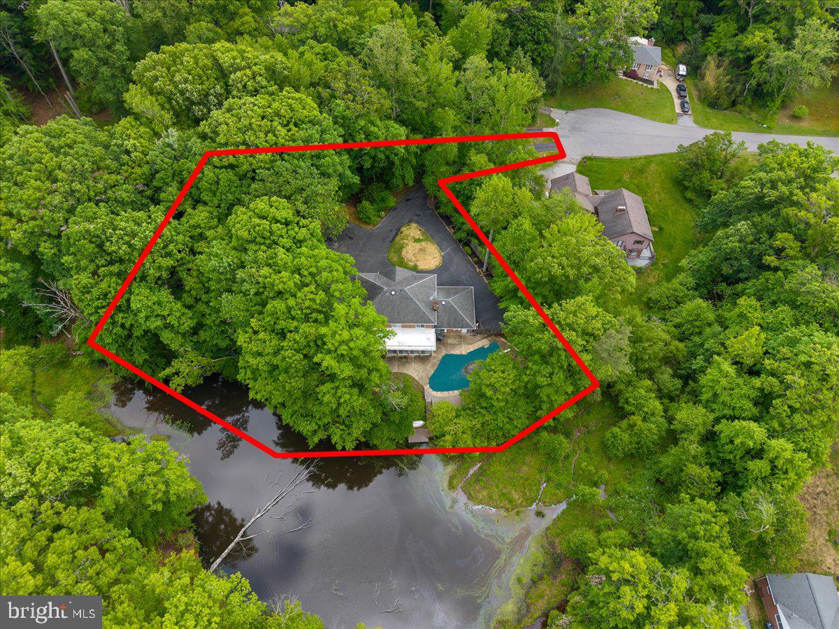 SHORES OF CALVERT - Residential