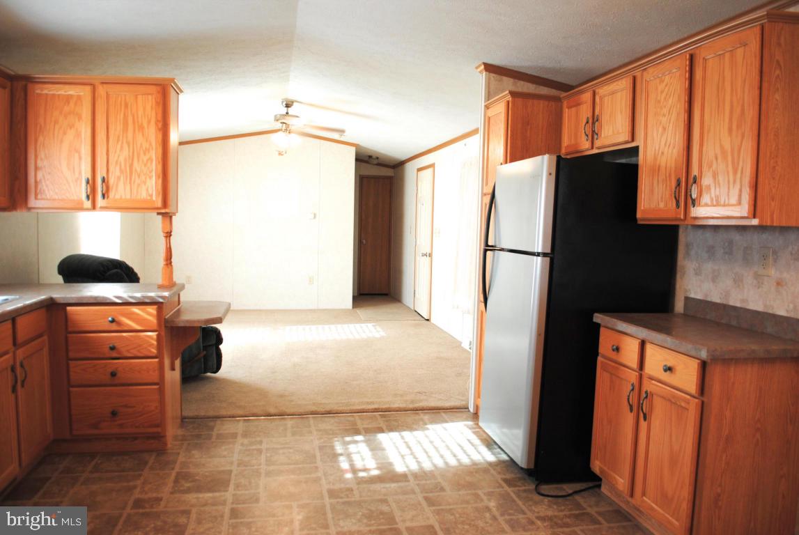 RIDGEWOOD MANOR - Residential