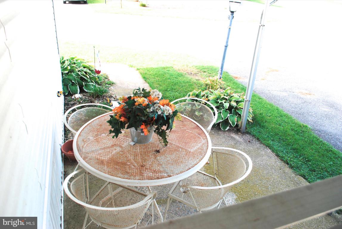 RIDGEWOOD MANOR - Residential