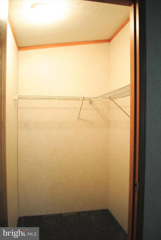 RIDGEWOOD MANOR - Residential