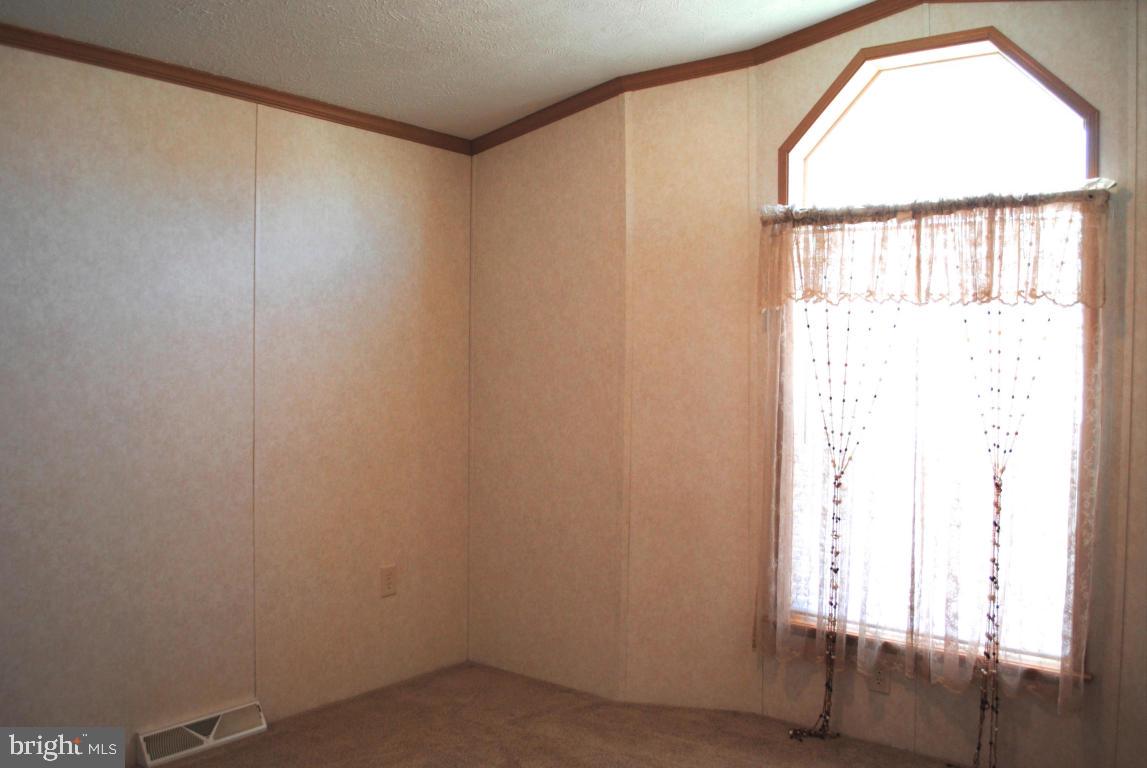 RIDGEWOOD MANOR - Residential