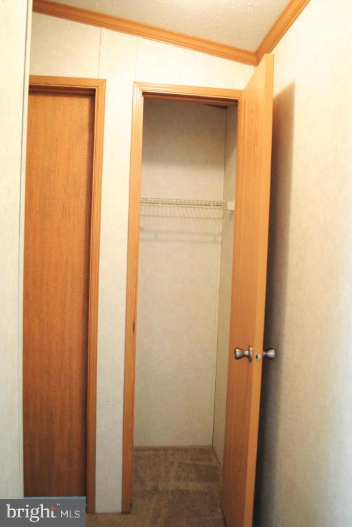 RIDGEWOOD MANOR - Residential