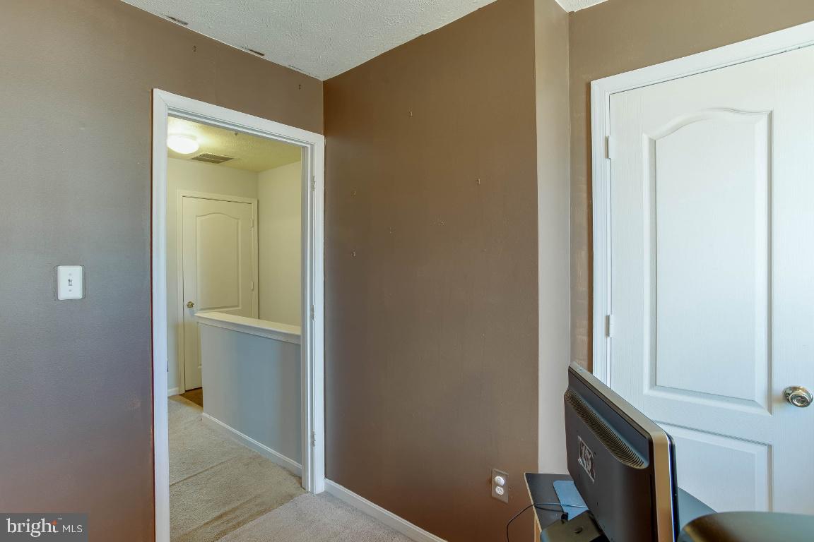 SOUTH HAMPTON SUB - Residential